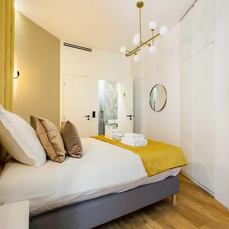 Apartment Live Like Real Parisians In The Heart Of Paris