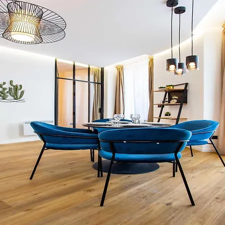 Apartment Live Like Real Parisians In The Heart Of